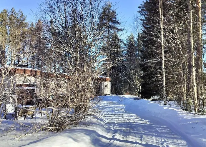 בית נופש Largehouse Activities & Local Guide